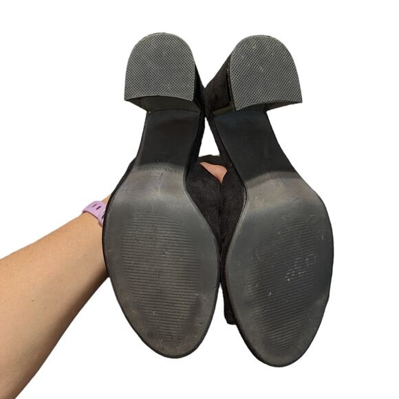 H Halston Vegan Suede Sandals Spain Block Heel Gold Trim Womens 8 Heels Pumps - Picture 5 of 7